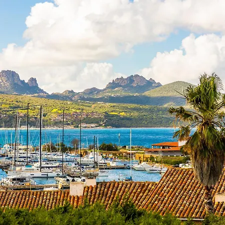 Haven Of Harbour * Porto Rotondo